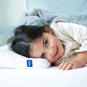 Ergonomisches Design - Sleepi Nackenstützkissen für gesunde Schlafposition bei Kindern